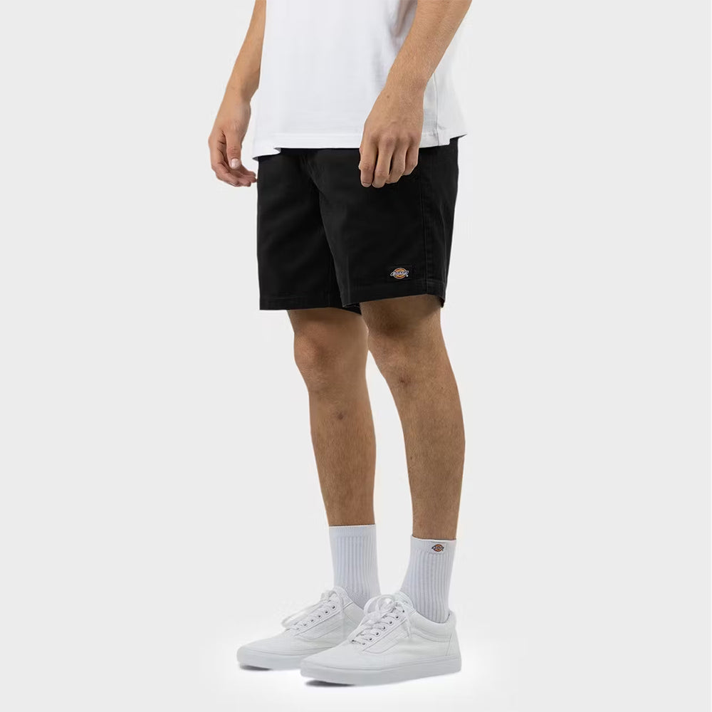 WR179 BLACK SHORT PANTS