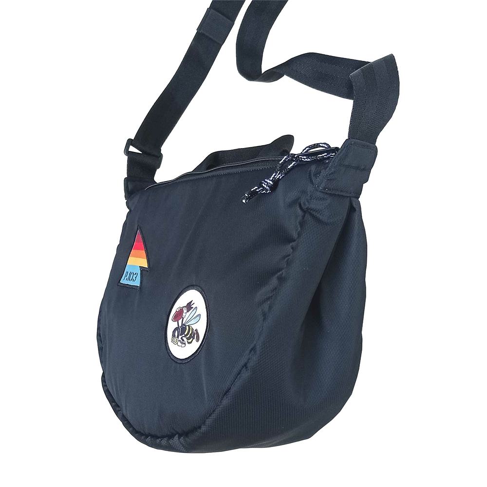 P-103 SB BOMBEE PAC BLACK SLING BAG