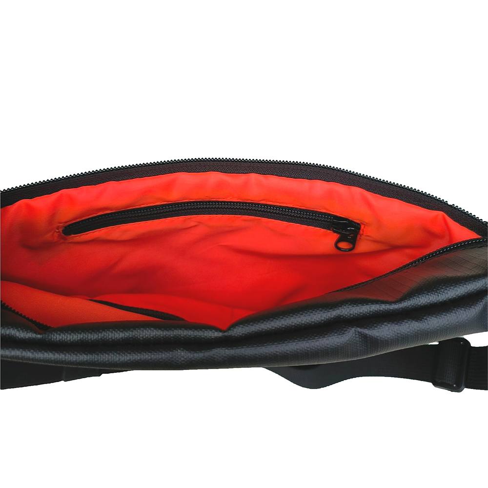 P-98 BR SLNC PAC BLACK SLING BAG