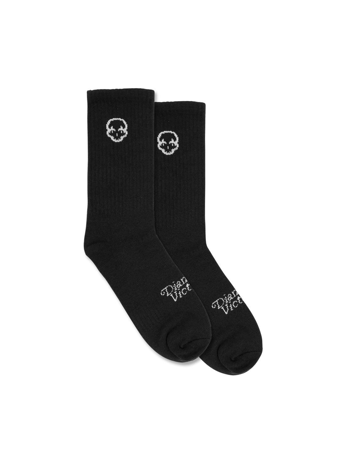 TIDAK ADA KAOS KAKI HITAM